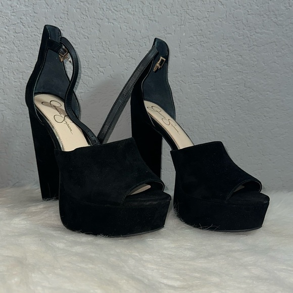 Jessica Simpson Brand New Velvet Platforms - Picture 1 of 9
